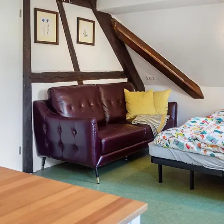 아파트 Alte Schmiede Ellrichshausen 2 *